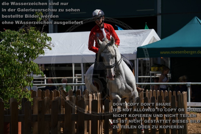 s_K3F06889.JPG
